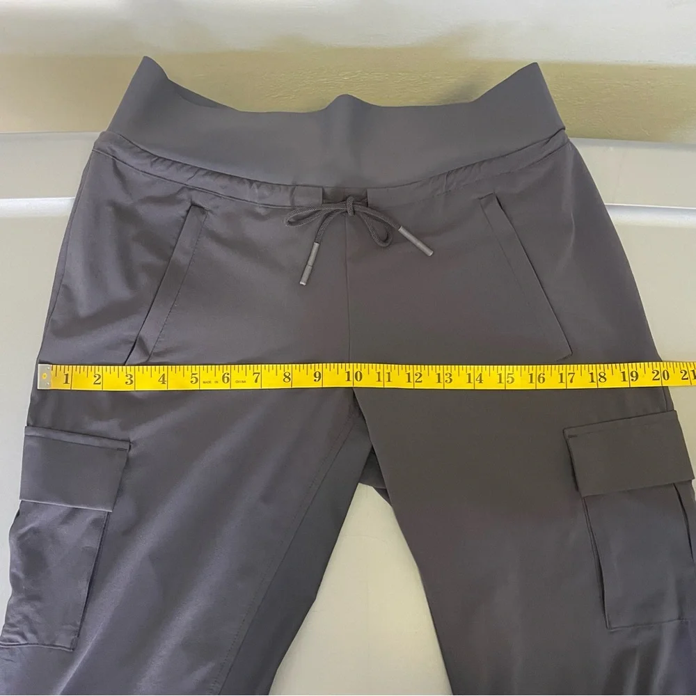 ATHLETA Women's Gray Sutton Jogger Pull On Cargo Athleisure Travel Pants Size 4 - Picture 11 of 15